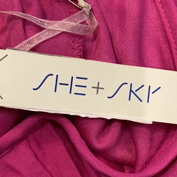 NWT She + Sky Magenta Pleated Maxi Dress large - Picture 14 of 15